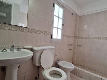 TRIPEX 5 AMBIENTES. LANUS OESTE