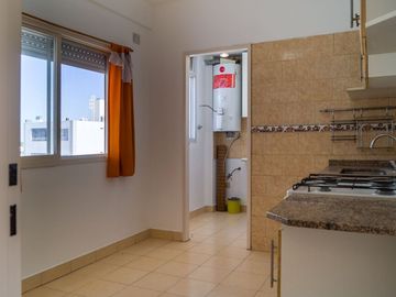 VENTA Dpto 3 Ambiente Balcón Cochera Apto Credito