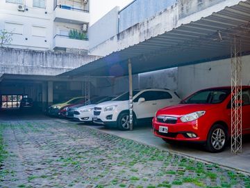 VENTA Dpto 3 Ambiente Balcón Cochera Apto Credito