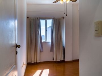 VENTA Dpto 3 Ambiente Balcón Cochera Apto Credito