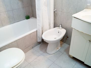 VENTA Dpto 3 Ambiente Balcón Cochera Apto Credito