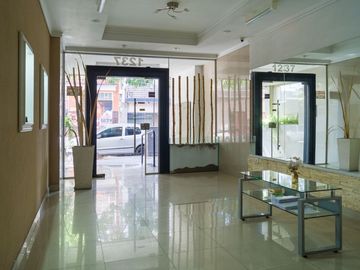 VENTA Dpto 3 Ambiente Balcón Cochera Apto Credito