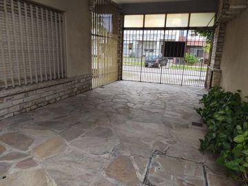 Venta PH 3 Amb cochera quincho fondo EL Palomar