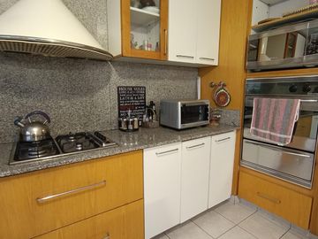 Alquiler Departamento 6 ambientes 5 baños Totem Vigilancia 2 Cochera Parrilla Patio Palermo Soho
