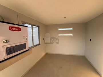 Casa en venta abajo del precio del avalúo