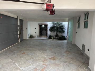 Casa en venta abajo del precio del avalúo