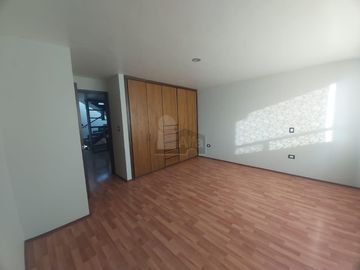Casa en venta abajo del precio del avalúo