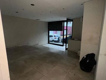 Local Comercial- Alquiler - Olivos