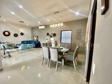 CASA EN VENTA EN VALLE PONIENTE