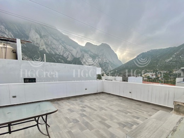 CASA EN VENTA EN VALLE PONIENTE