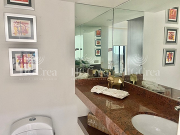 CASA EN VENTA EN VALLE PONIENTE