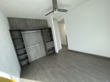 RENTA | CASA EN PIEDRAS BLANCAS BLVD 2000