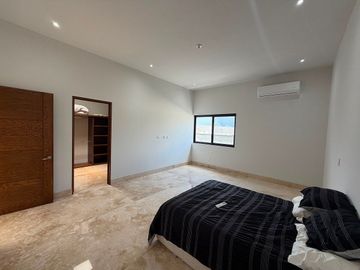 CASA EN VENTA SIERRA ALTA 9o. SECTOR, CARRETERA NACIONAL