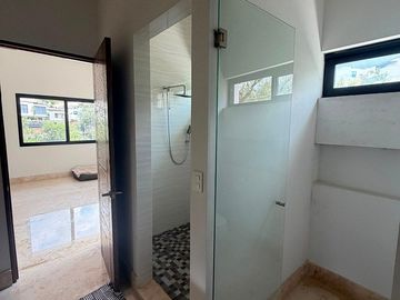 CASA EN VENTA SIERRA ALTA 9o. SECTOR, CARRETERA NACIONAL