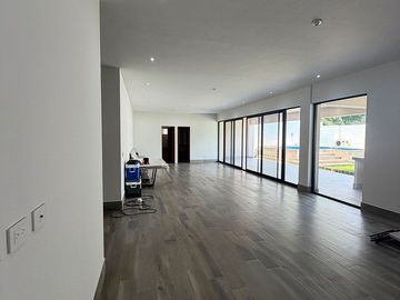 CASA EN VENTA SIERRA ALTA 9o. SECTOR, CARRETERA NACIONAL