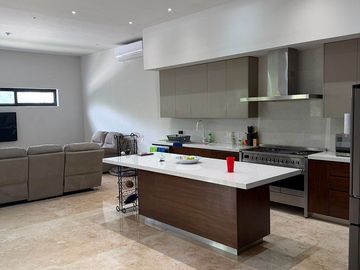 CASA EN VENTA SIERRA ALTA 9o. SECTOR, CARRETERA NACIONAL