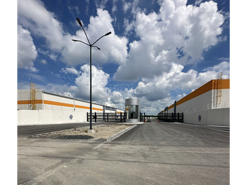 BODEGA INDUSTRIAL EN RENTA APODACA DULCES NOMBRES