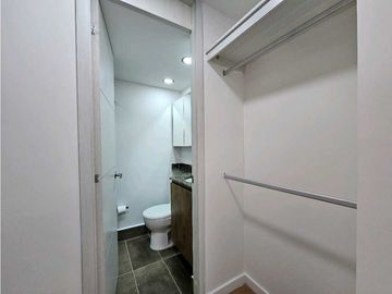 Apartamento en venta en La Loma de los Bernal