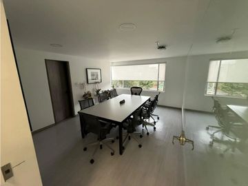 vendo Edificio de Oficinas