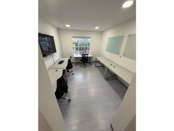 vendo Edificio de Oficinas