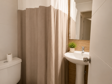 ARRIENDO 2D 2B PISO 10 CON TERRAZA Y ESTACIONAMIENTO