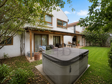 CASA FAMILIAR 5D CONDOMINIO A PASOS COLEGIO SEK