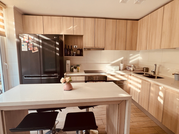 LUMINOSO Y AMPLIO TOWN HOUSE EN LAS PIRCAS