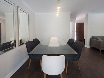 CASA DE 3 PISOS DENTRO DE CONDOMINIO NO PERIMETRAL