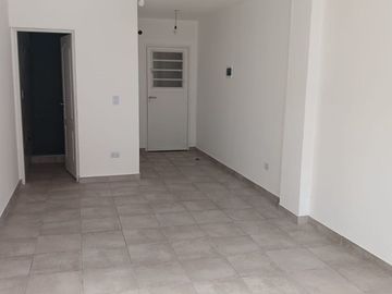 ¡OPORTUNIDAD! Impecable con FINANCIACIÓN PROPIA