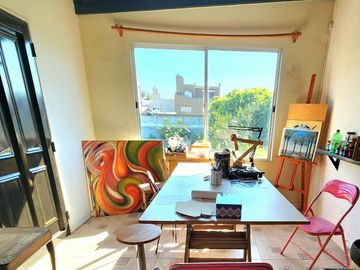 CASA PH PB FRENTE 4 DORM 8 AMB GRAN PATIO SAAVEDRA