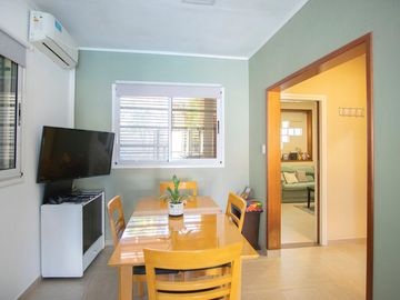VENTA Casa con Parque y Pileta en Aldo Bonzi