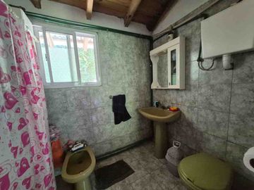 VENTA 3 LOTES y CASA en Rio Sarmiento -SAUCELANDIA