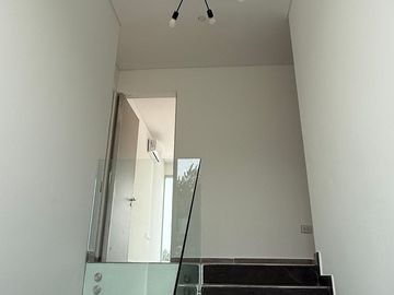Casa en Venta al rio en Barrio Náutico San Juan