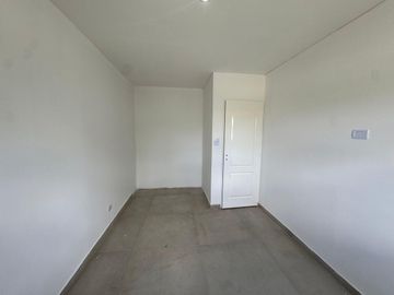VENTA CASA 4 AMBIENTES EN SAN RAMON PILAR DEL ESTE