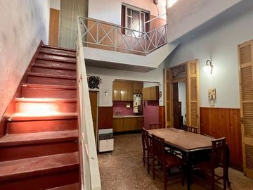VENTA PH 4 AMBIENTES CON TERRAZA Y PARRILLA