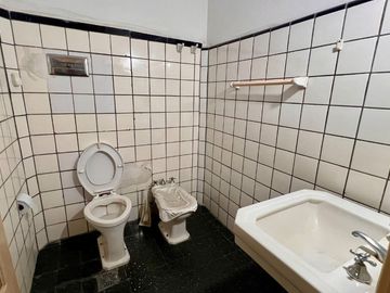 VENTA PH 3 AMBIENTES CON TERRAZA SIN EXPENSAS