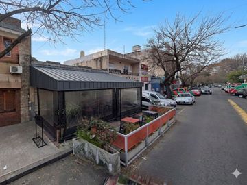 VENTA LOTE con LOCAL COMERCIAL zona HOSPITAL