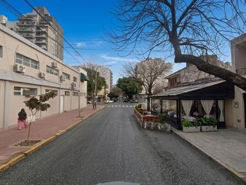 VENTA LOTE con LOCAL COMERCIAL zona HOSPITAL