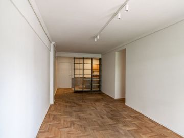 VENTA DEPTO 4 AMB C/BALCÓN en NUÑEZ APTO CREDITO