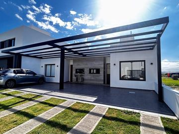 VENTA DUPLEX EN CAMPOS DE MANANTIALES