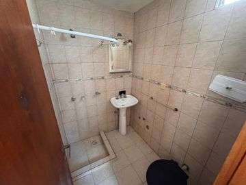 DEPARTAMENTO VENTA BERISSO 1 DORMITORIO 2 PATIOS