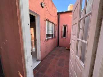 DEPARTAMENTO VENTA BERISSO 1 DORMITORIO 2 PATIOS