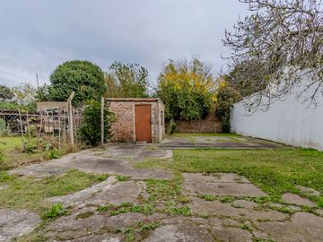 CASA EN VENTA EN VILLA ELISA CON COCHERA