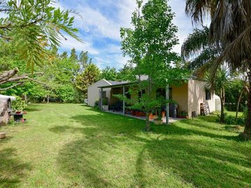 CASA VENTA LOS TALAS BERISSO 2 DORMITORIOS PILETA