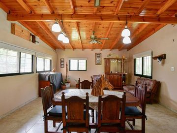CASA VENTA LOS TALAS BERISSO 2 DORMITORIOS PILETA