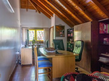 CASA EN VENTA LA PLATA