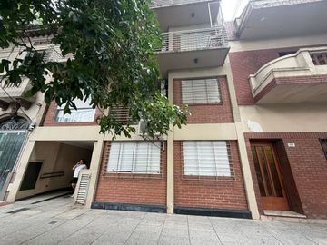 VENTA DEPTO 2 AMBIENTES C/BALCÓN 7°- V. PUEYRREDÓN
