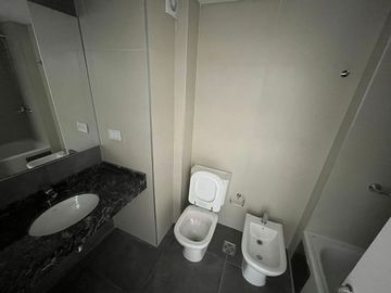 Semipisos a estrenar en barrio Lourdes, 2 dorm.