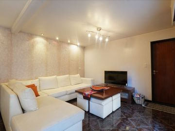 CASA EN AVELLANEDA