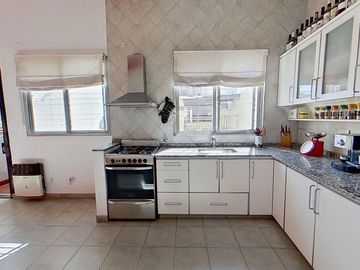 PH EN VENTA FRENCH AL 200.AVELLANEDA